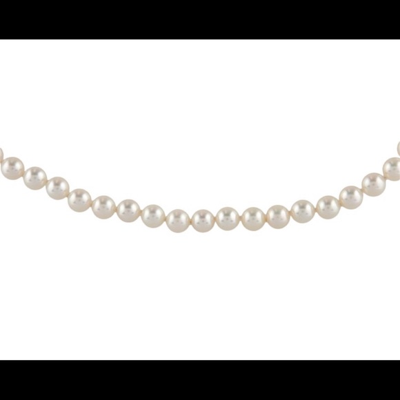 Mikimoto 18K akoya pearl necklace - Picture 3 of 7